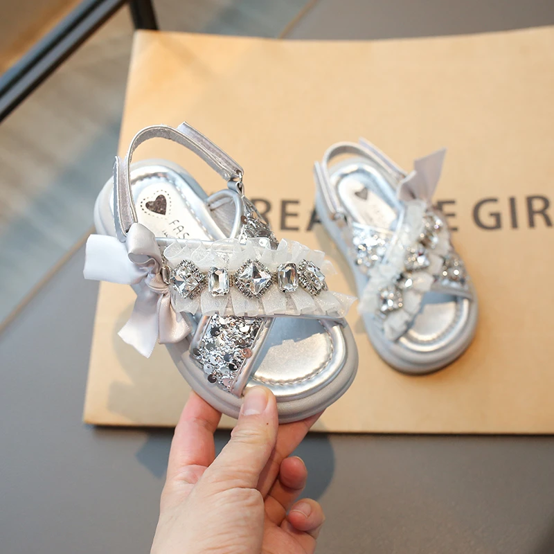 2025夏季女童凉鞋儿童女童凉鞋3-6岁幼儿园鞋子女童鞋子凉鞋潮款