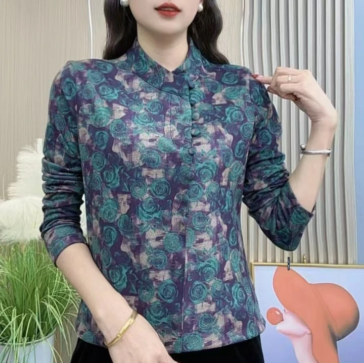 2024秋冬时尚斜扣玫瑰提花不规则圆领百搭显瘦上衣