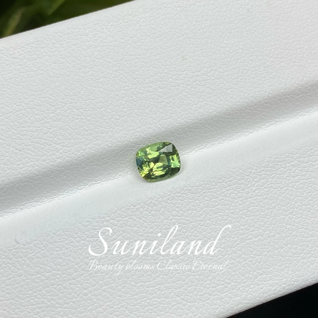 C68-1.03ct-垫形天然无烧绿色蓝宝石/GRC证书2312100055