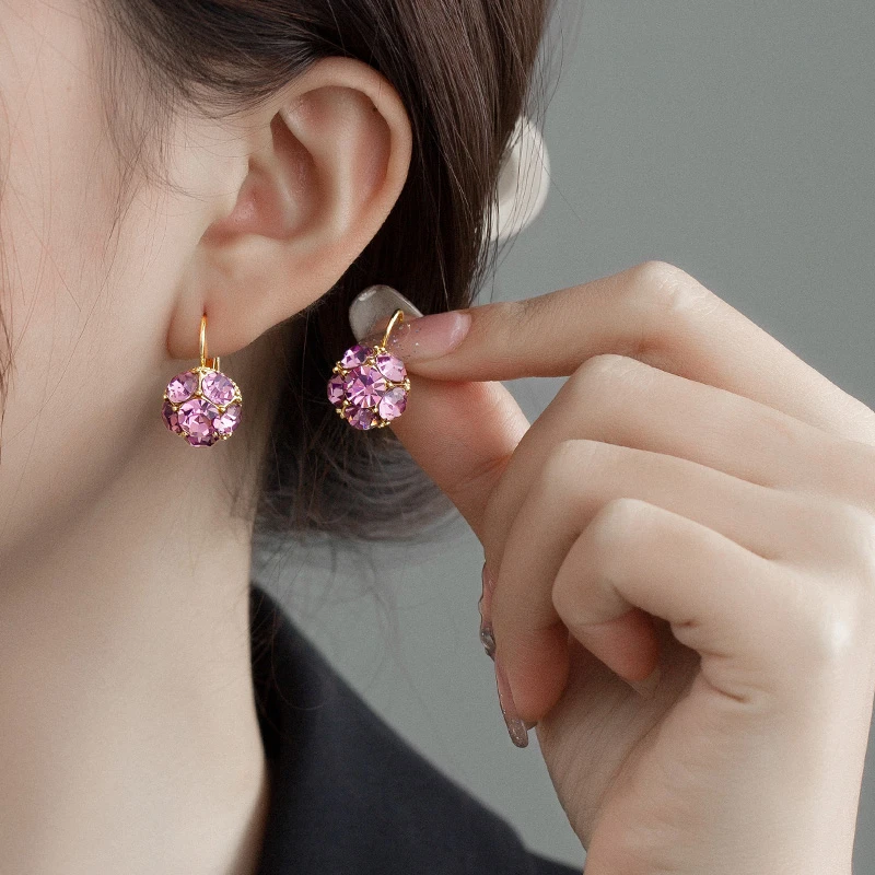 铜合金合成锆石耳饰 金美澳小众设计耳环女士高级感时尚轻奢耳坠