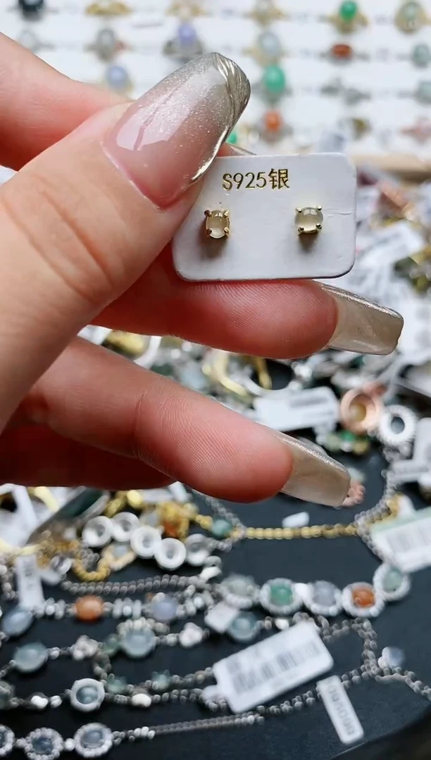 【闪购商品】翡翠颈饰银S925镶嵌.....