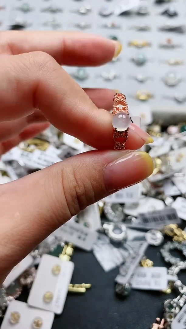 【闪购商品】翡翠颈饰银S925镶嵌......