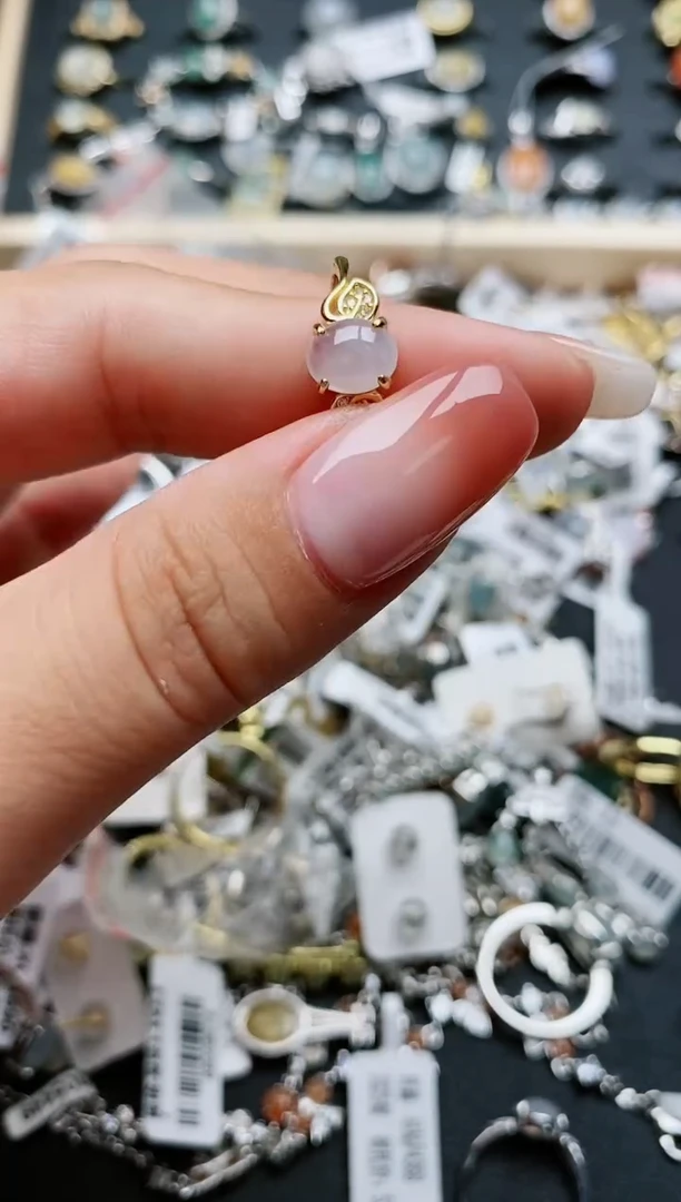 【闪购商品】翡翠颈饰银S925镶嵌.......