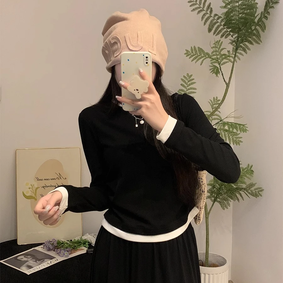 黑白撞色拼接假两件长袖T恤女秋冬季圆领收褶显瘦气质打底上衣