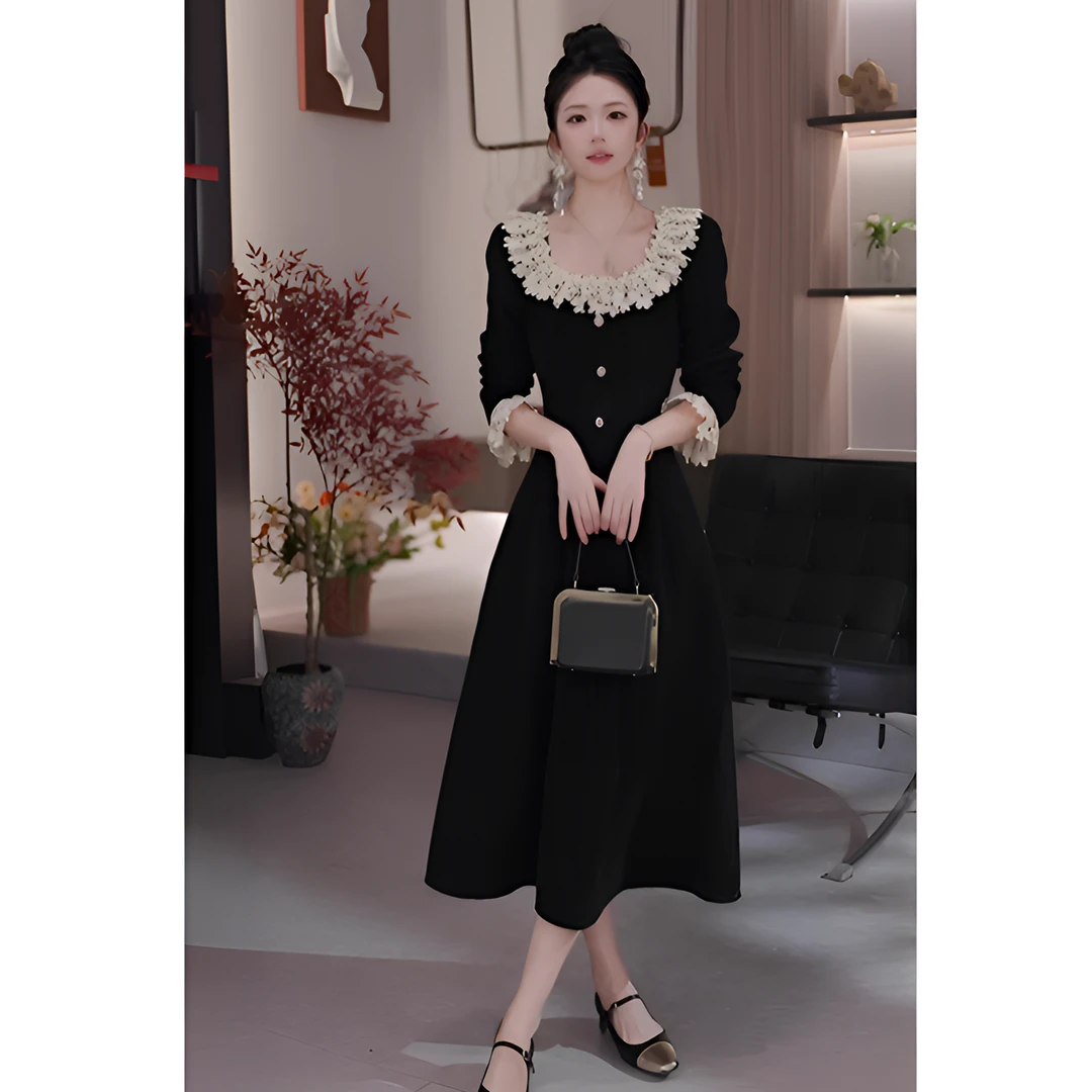 法式气质优雅高级编织小香风黑色连衣裙2024秋冬新款显瘦长裙子