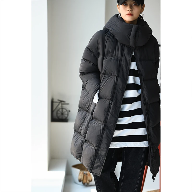 Y81760 简约经典黑色立领连帽面包保暖加厚长款羽绒服女 米可可