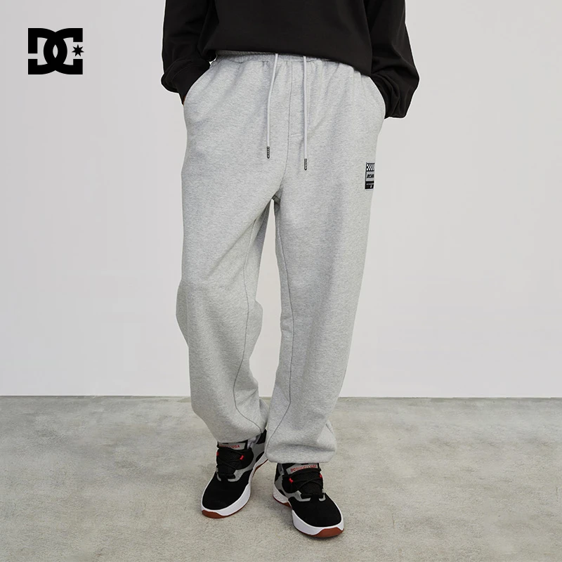 DCSHOES 23春夏男士百搭舒适松紧腰卫裤口袋贴标时尚休闲裤