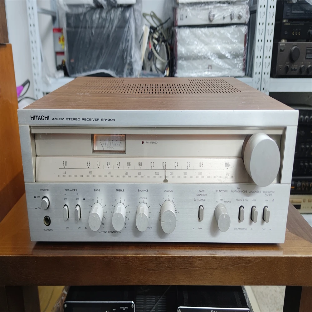 9新 HITACHI/日立 日立SR304功放 二手出售不支持7天退货运费到付