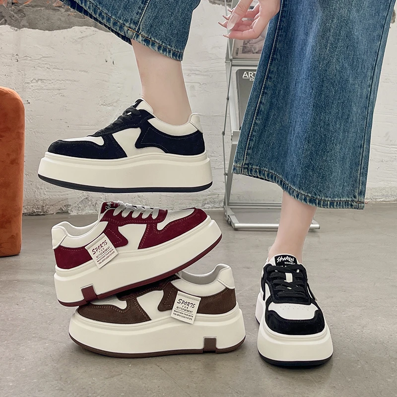 厚底休闲鞋增高5.5CM2024新款拼色经典松糕百搭运动女板鞋A023