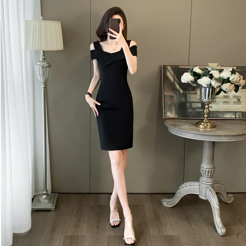 夏天裙子女款爆款2024新款高贵上档次女装气质高级感高档连衣裙