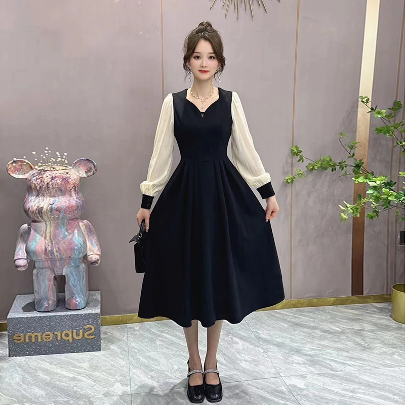 笑咪咪法式哺乳连衣裙显瘦假两件长袖法式气质赫本风中长裙长款