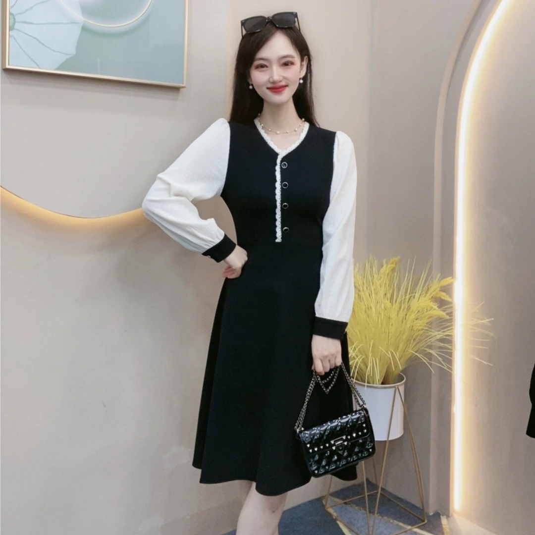 笑咪咪黑色哺乳竖开连衣裙新款显瘦时尚气质假两件长袖裙子