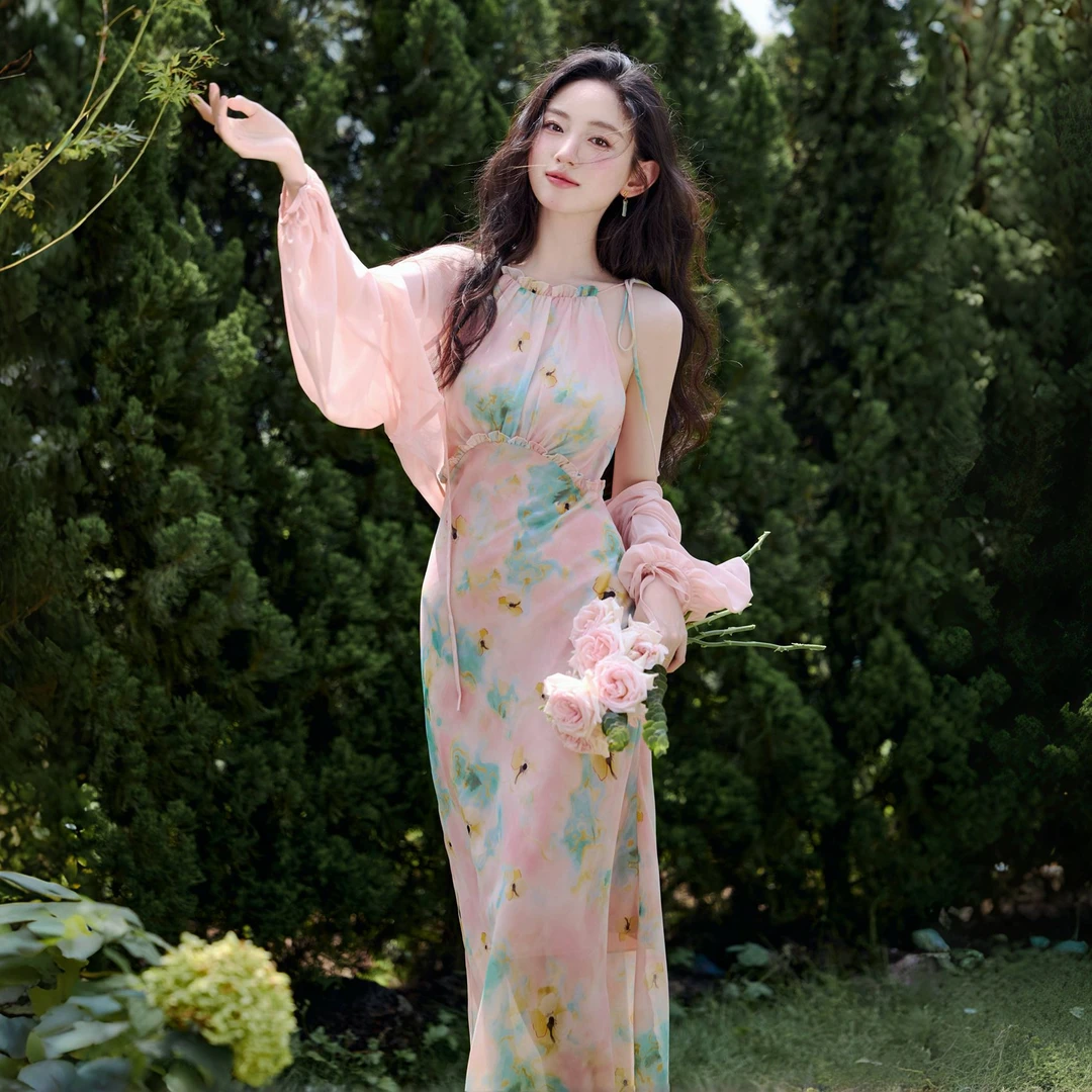 法式浪漫温柔彩色晕染挂脖连衣裙收腰显瘦气质长裙搭配开衫5501