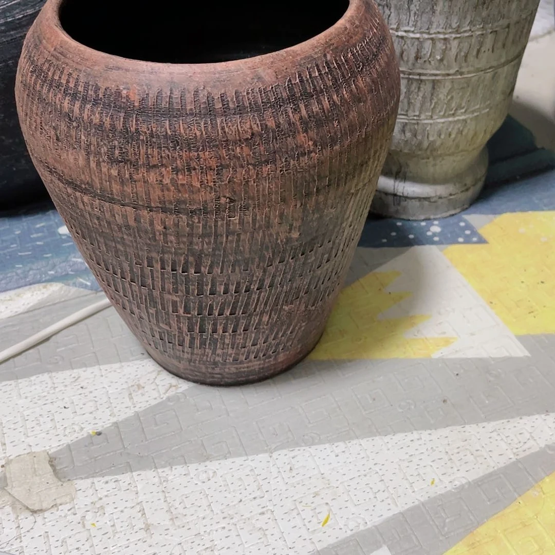 红陶20CM（含）-50CM（不含）R*有孔