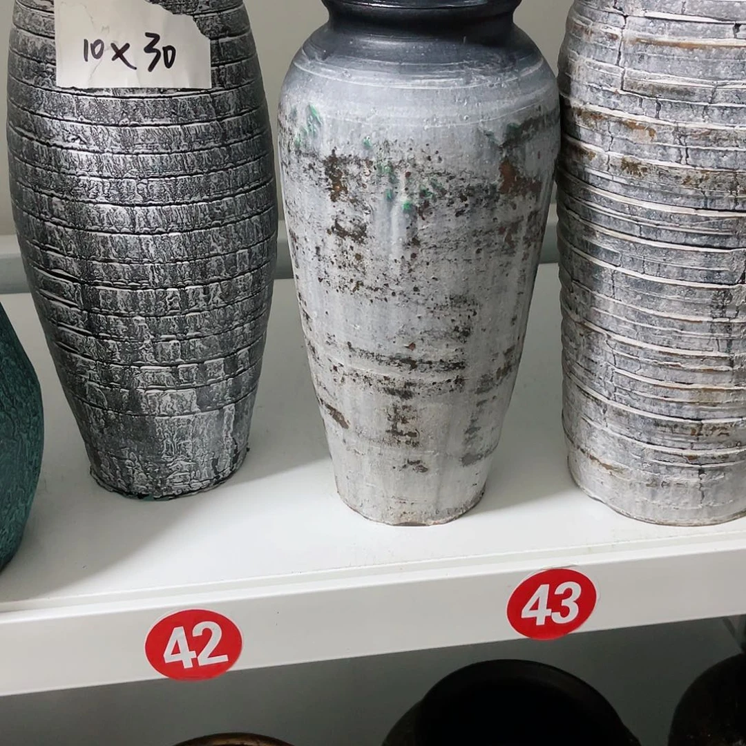 红陶20CM（含）-50CM（不含）哆**梦无孔