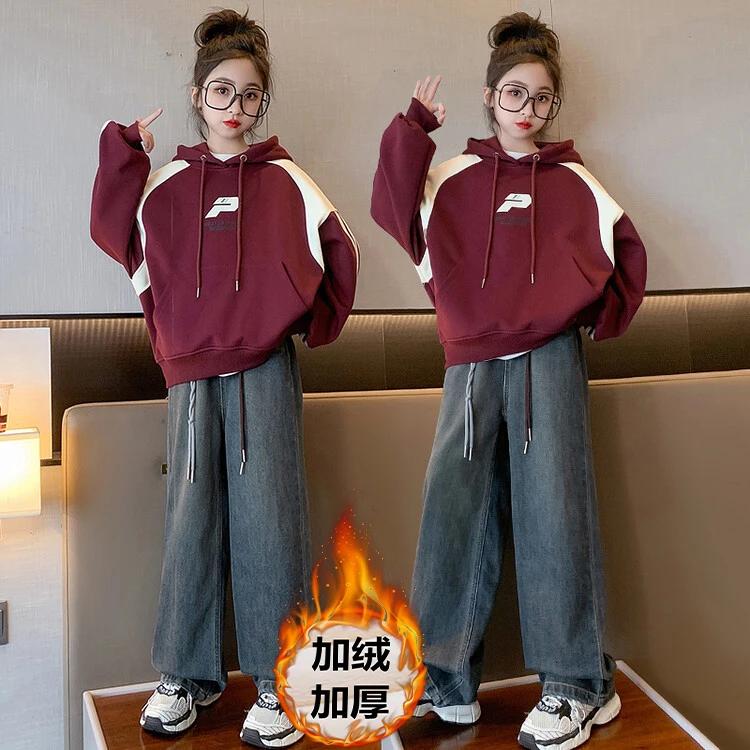 女童加绒套装2023新款秋冬款大童一体绒卫衣加厚秋款牛仔裤两件套