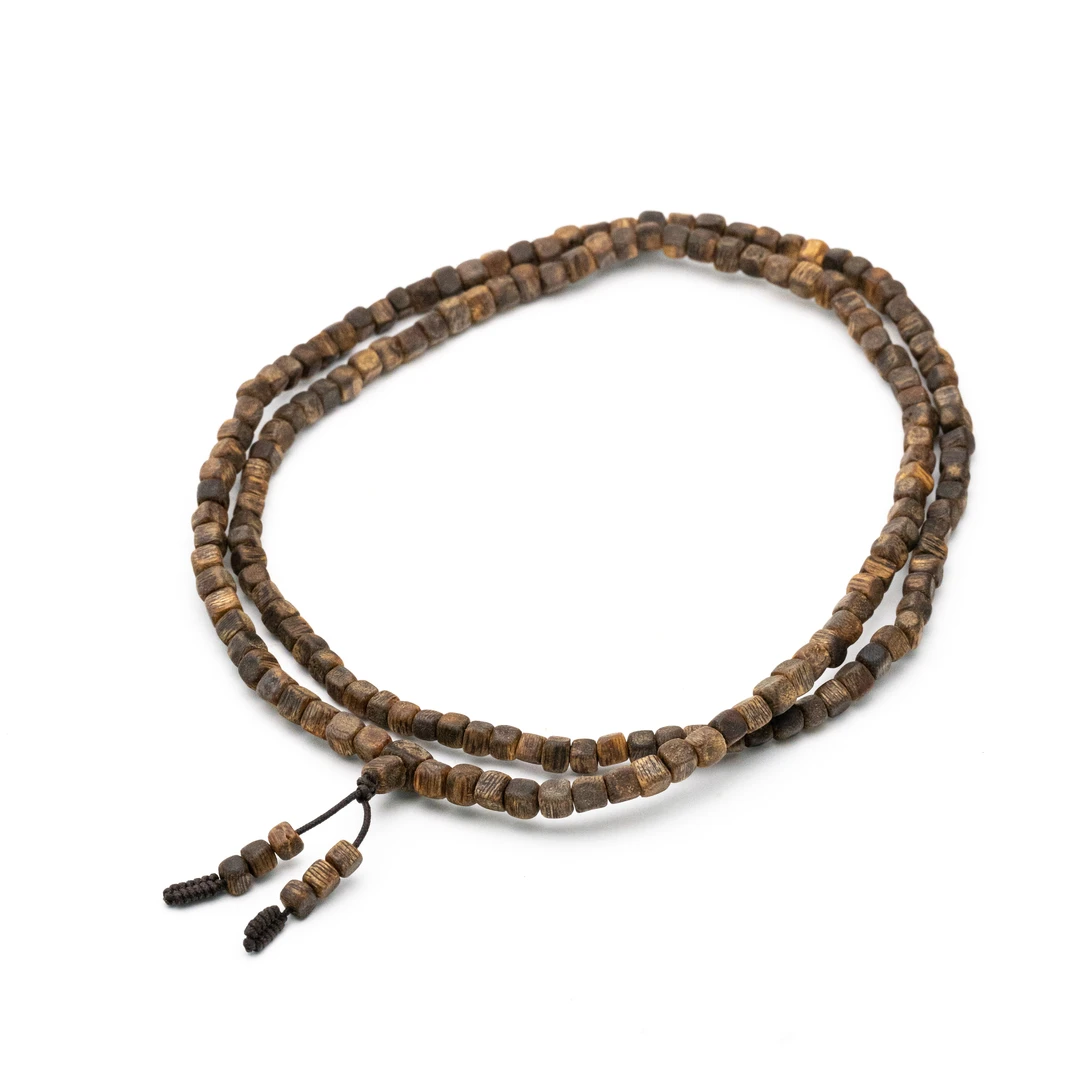 【沉水珍藏】沉香手串莺歌绿棋楠/随型牛肉粒长串/沉水/10g+/MC68