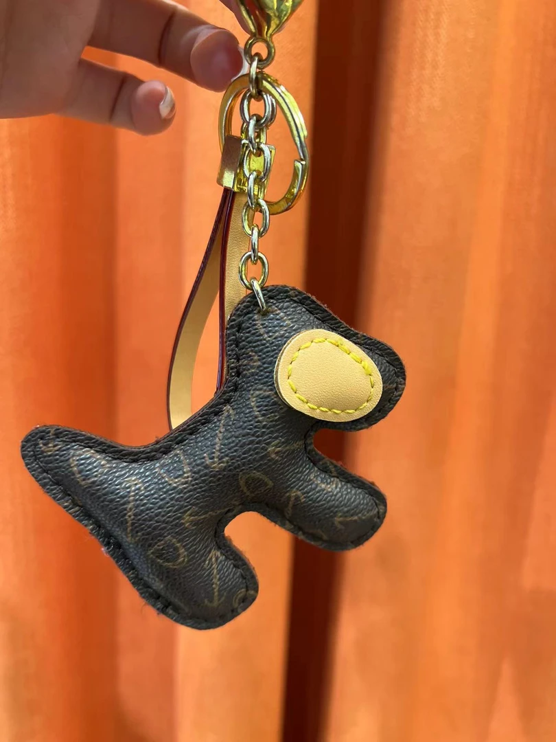 品牌包包挂饰小狗