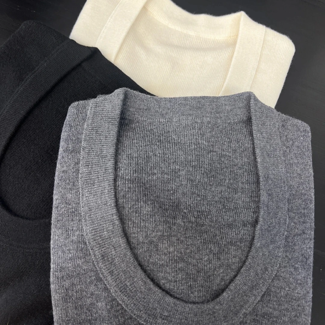 韩国正品 24秋季新款 U领细线针织打底衫（N0退~）
