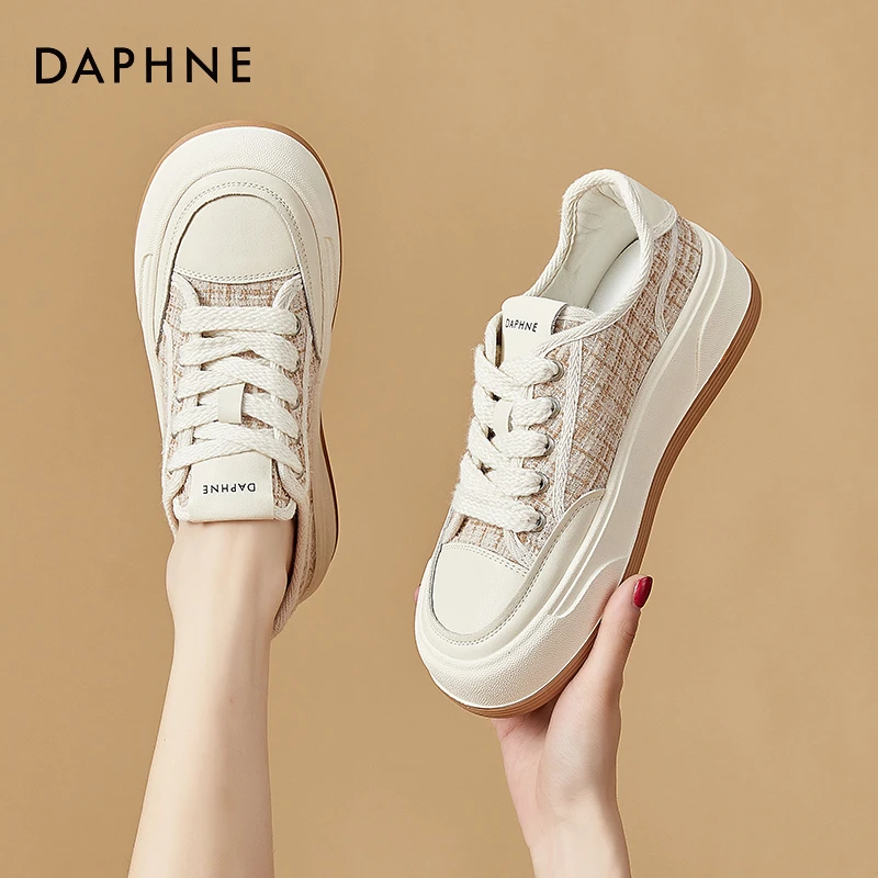 达芙妮女鞋2025年秋季爆款布鞋厚底平底女圆头小香风休闲百搭平底