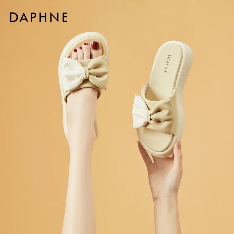 达芙妮温柔风拼色蝴蝶结凉拖女2025法式夏舒适软底外穿休闲一字拖