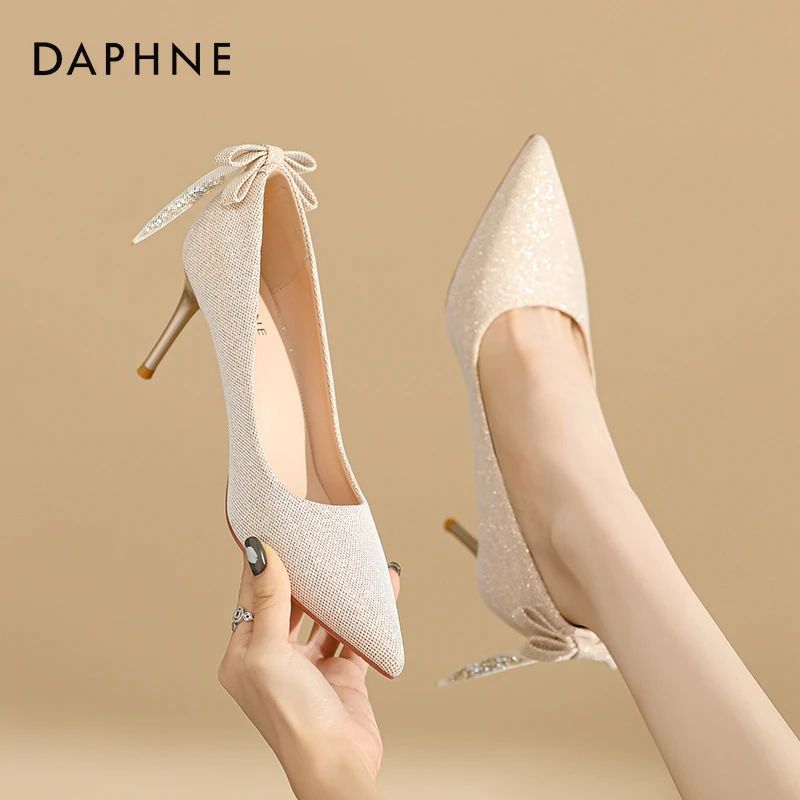 达芙妮法式高跟鞋女2025秋设计感小众气质蝴蝶结新款尖头浅口单鞋