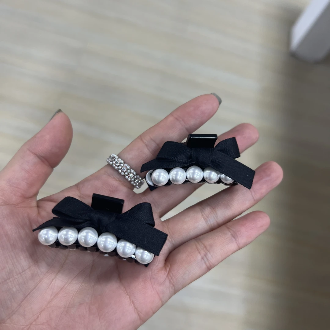 时尚百搭珍珠对抓395