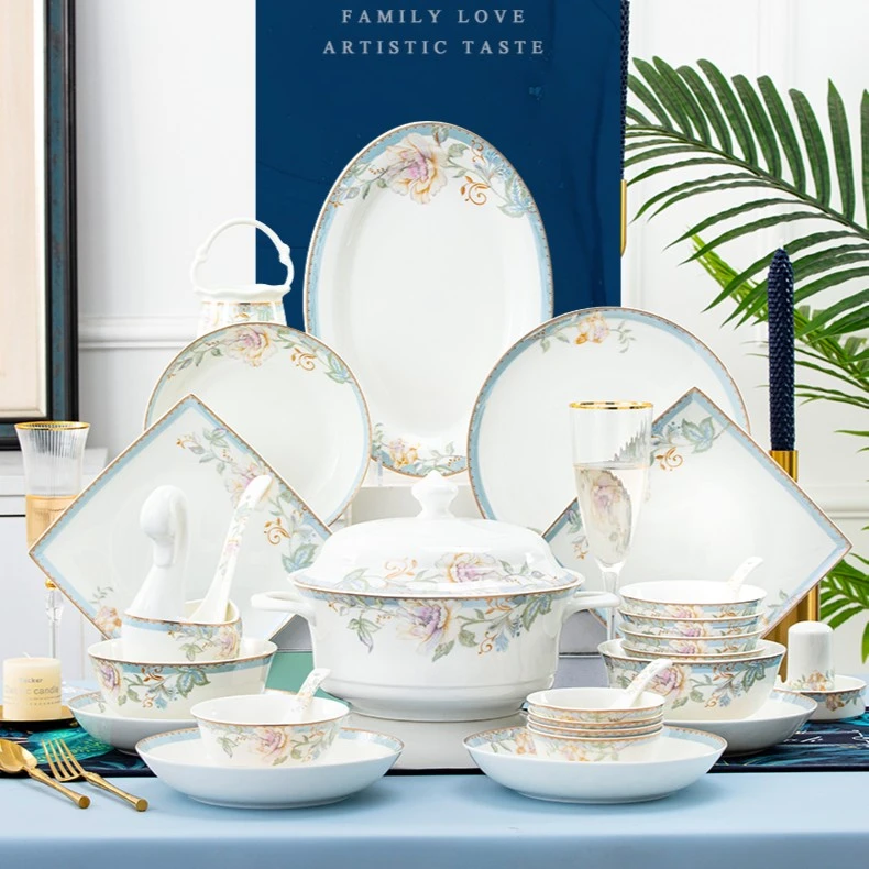 中式景德镇骨瓷餐具套装陶瓷碗盘筷家用简约中式面碗米饭碗碗碟盘