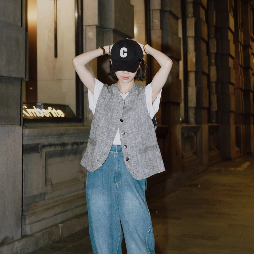 穿上才知道有多好~搭配利器！新款马甲百搭显瘦