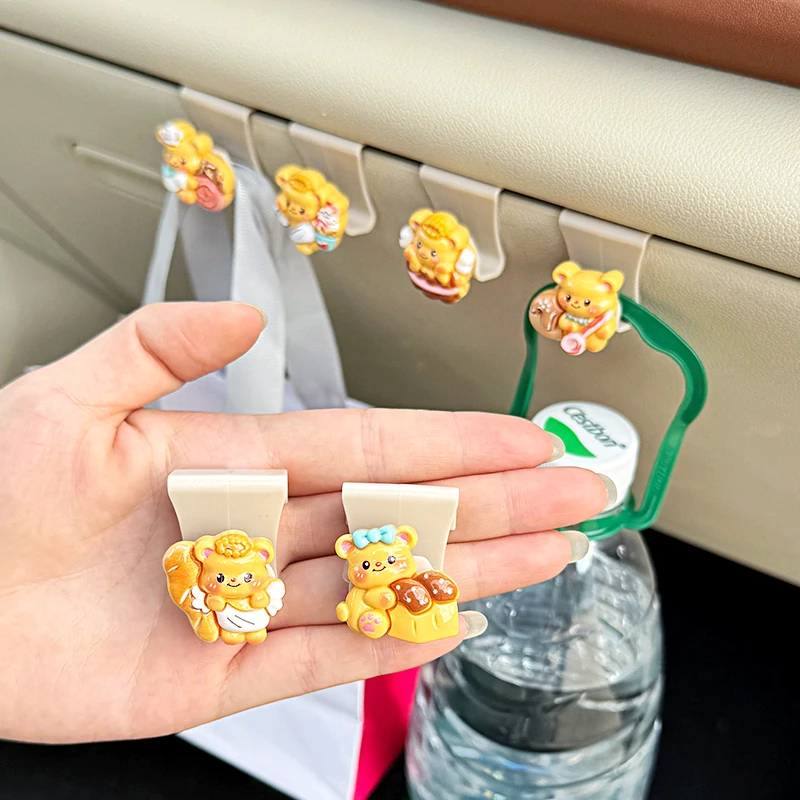 吉利星愿车载挂钩比亚迪海鸥豚欧拉好猫五菱缤果收纳黄油小熊用品