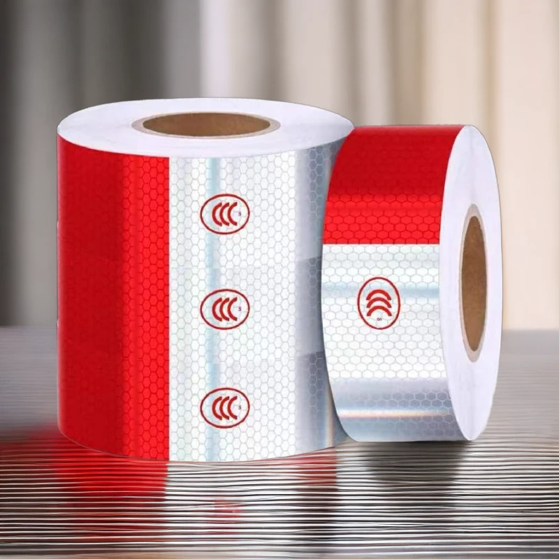 年终促货挂车反光条夜间高亮防撞警示标识年检审反光贴车身反光条