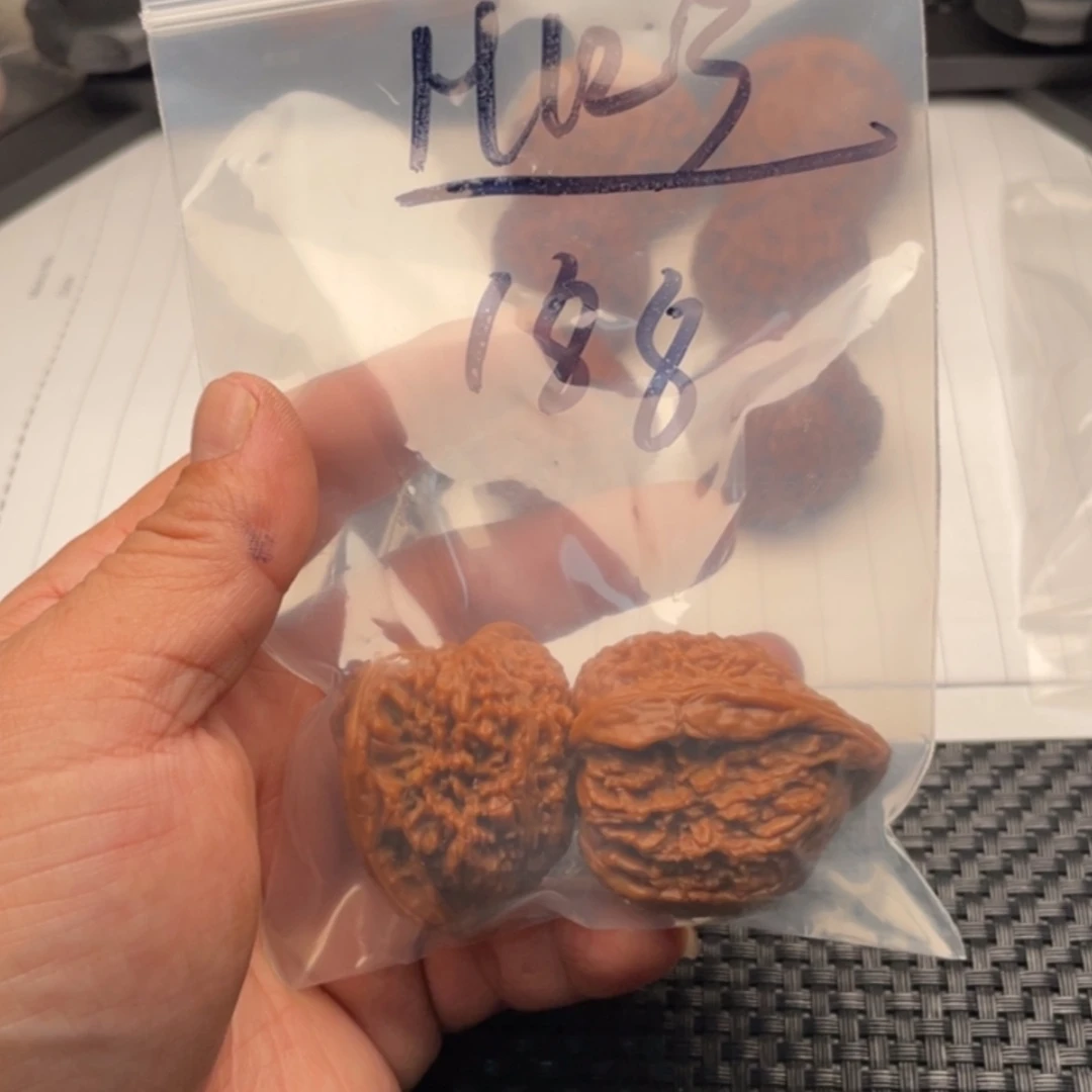 【闪购商品】文玩核桃吊坠@***3