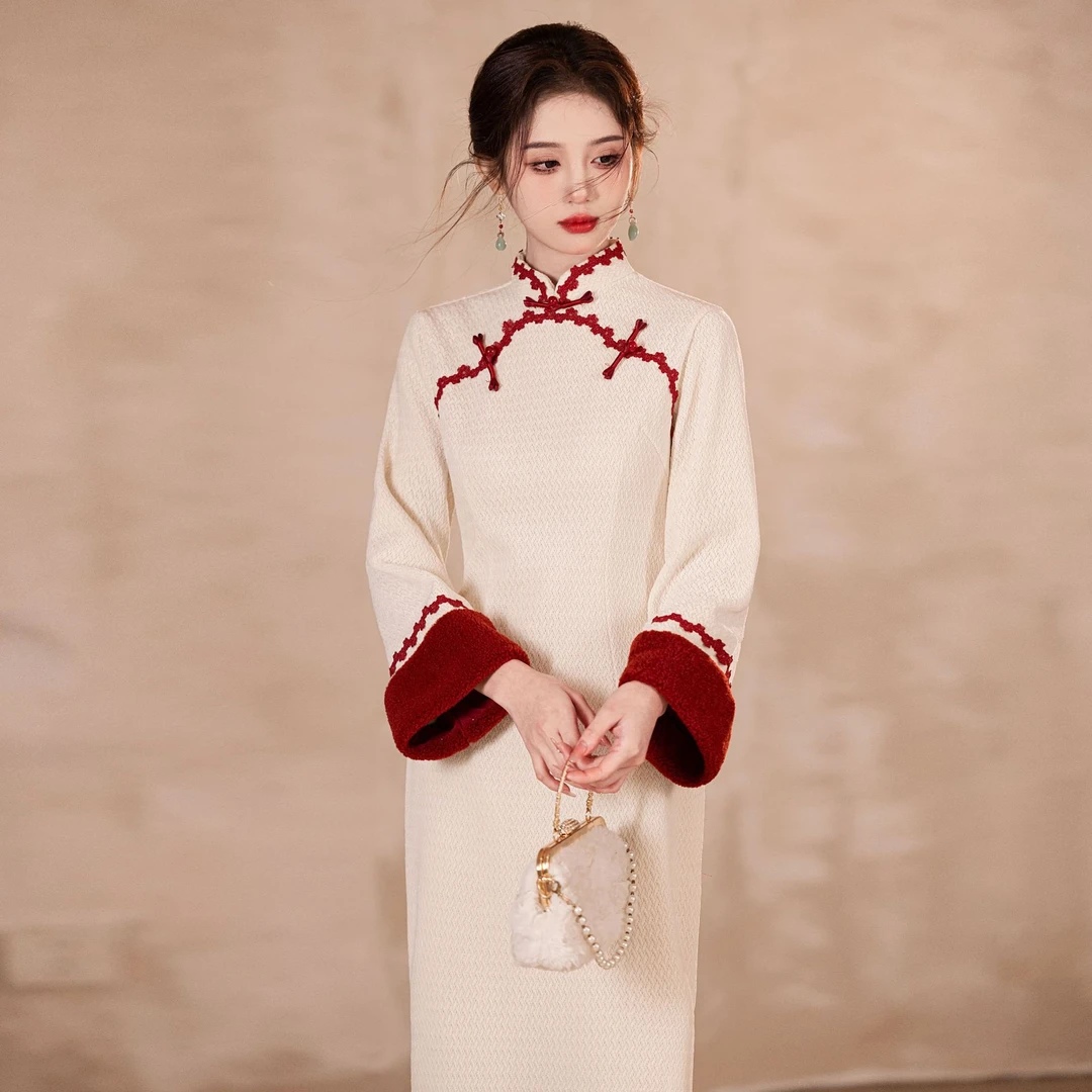 2024冬季新款雪尼尔加密加厚少女旗袍新中式改良旗袍