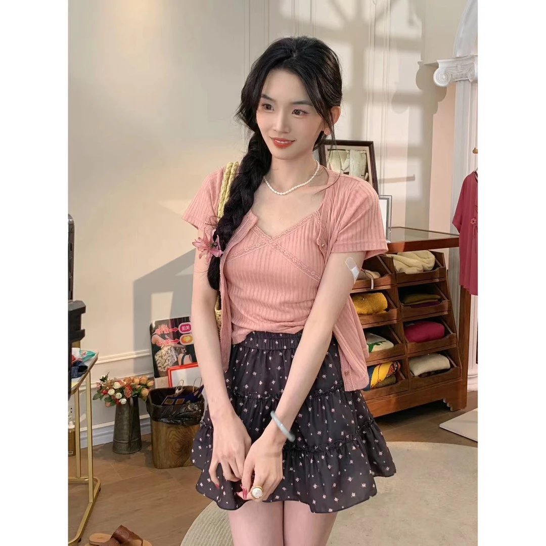 欣子野【人间尤物】夏季百搭小众设计辣妹针织两件套套装 xz10692C