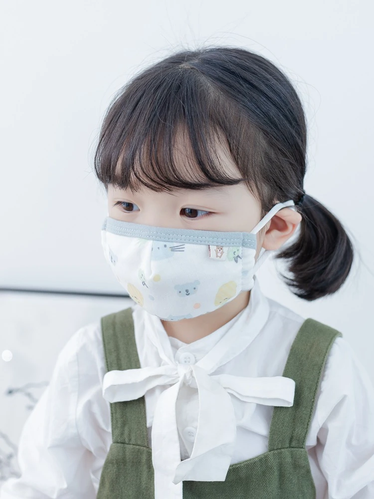儿童宝宝口罩2到6岁新品秋冬保暖可水洗男孩女孩口耳罩婴幼儿卡通