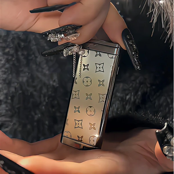 网红老花超薄打火机防风粉色火焰金属高档高颜值创意小巧送男友礼