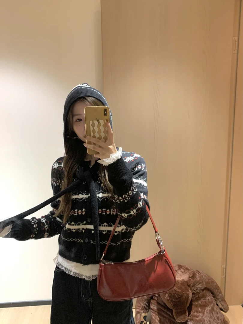 韩11费尔岛提花圆领开衫毛衣冬氛围复古百搭配帽子短款毛衣22102