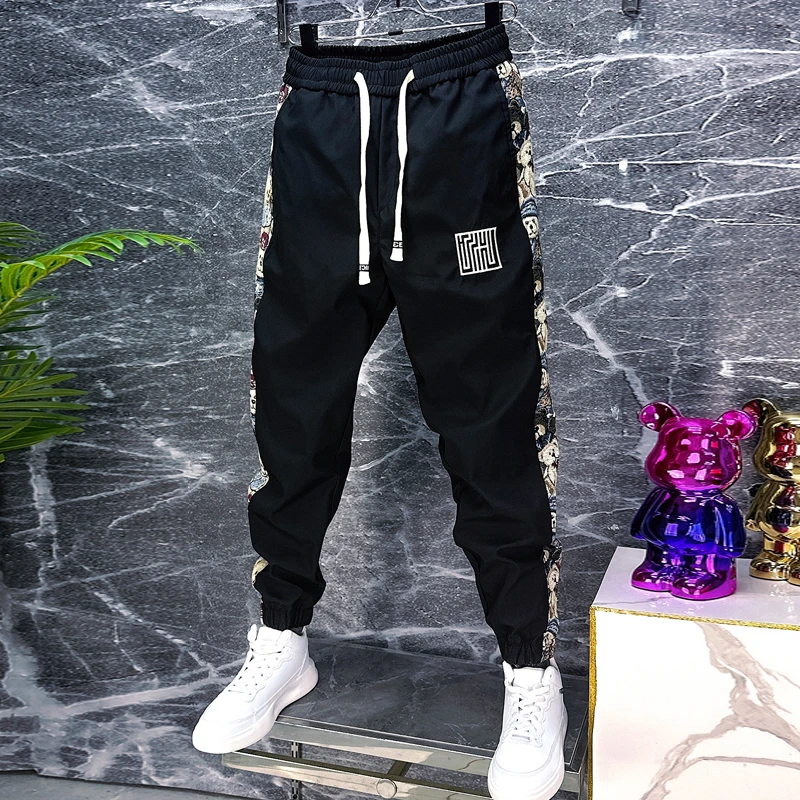 网红休闲裤男秋季高档潮牌小熊织带拼接洋气小脚裤潮男修身运动裤