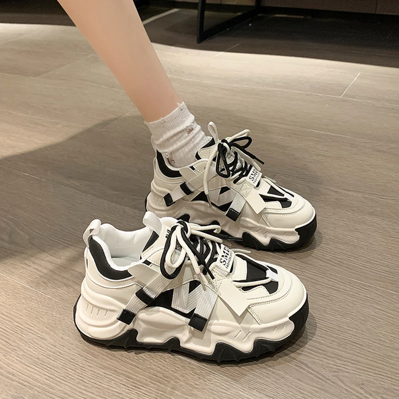 超好看黑白熊猫老爹鞋女2025年春季新款厚底小众炸街显脚小运动鞋
