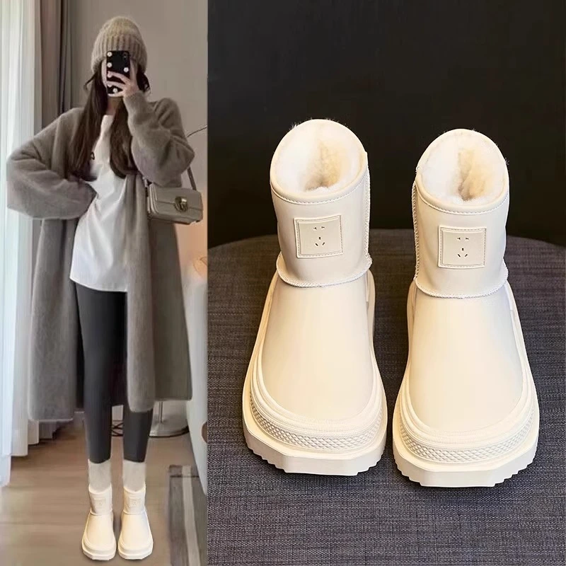 超保暖厚底插座雪地靴女2025冬季新款皮毛一体短靴加绒加厚面包鞋