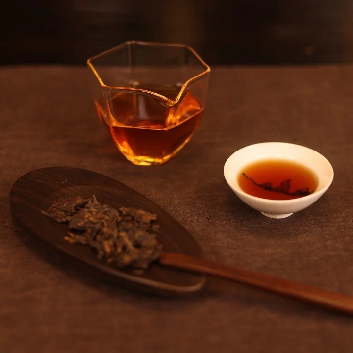 界燃老茶严选普洱茶广东干仓普洱茶