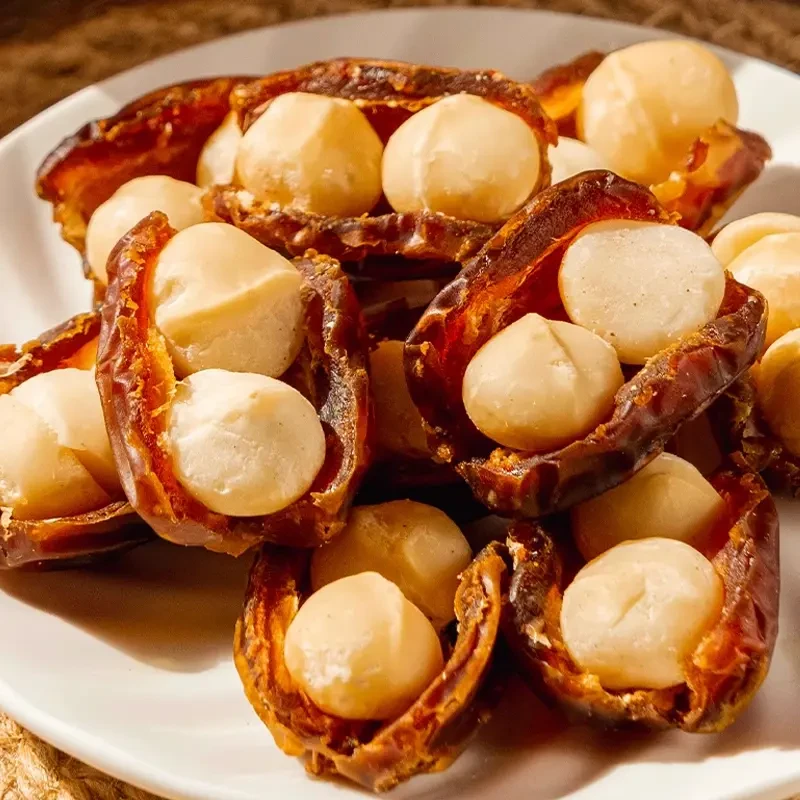 【椰枣抱夏威夷果仁】软糯香脆老人美味儿童零食早餐即食.