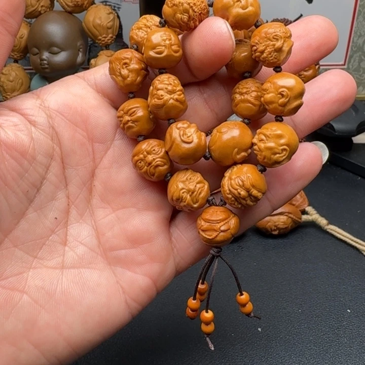 橄榄核核雕橄榄手串