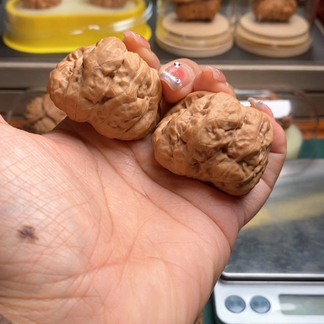 【闪购商品】文玩核桃把件一帆风顺39