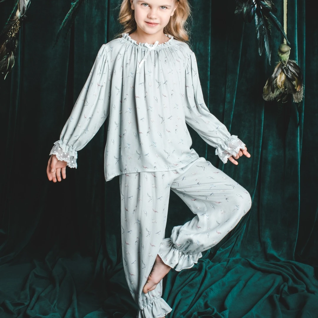 儿童蕾丝家居服2024大童新款女宝睡衣套装 长袖洋气居家服两件套