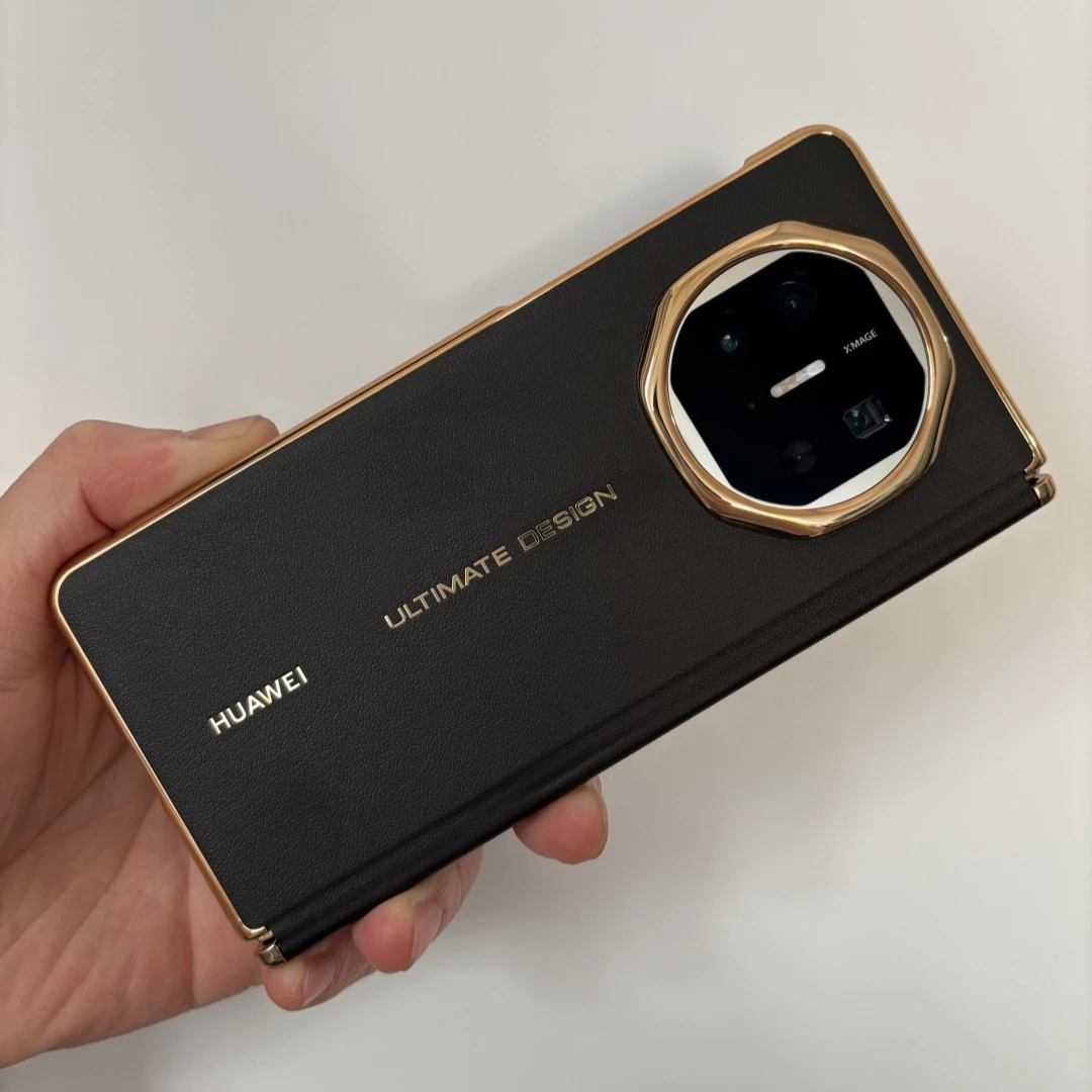 适用华为MateX5手机壳高档素皮秒变xt非凡大师x3中轴磁吸电镀边薄