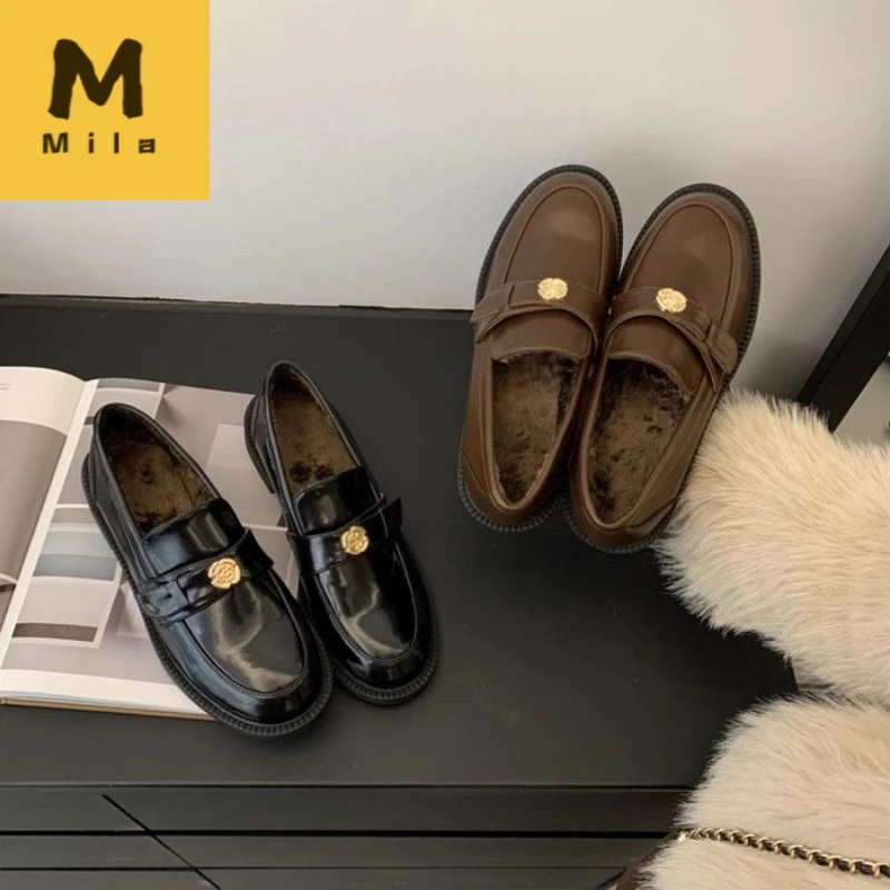 英伦圆头加绒保暖乐福鞋休闲小皮鞋深口豆豆鞋金属花扣百搭单鞋子