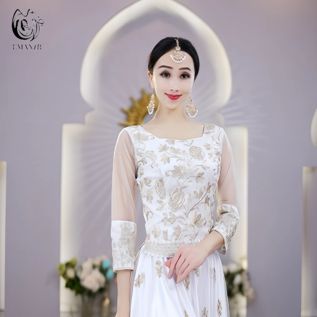 依曼之舞E3906异域风情印度舞服装民族风女新疆舞刺绣小上衣ZB