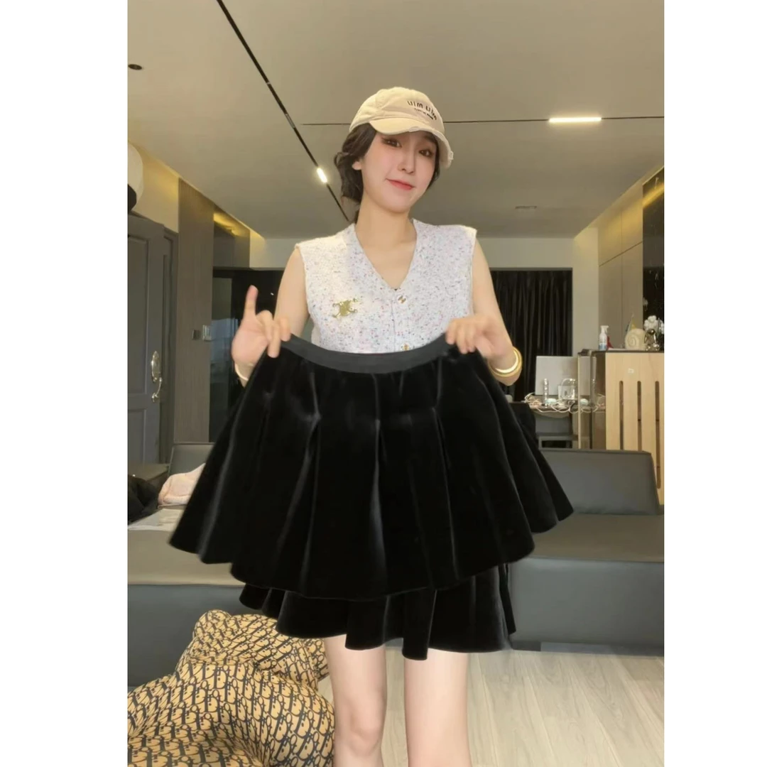 徐靖靖【丝绒小裙子】黑色气质重工百褶裙子 2307042
