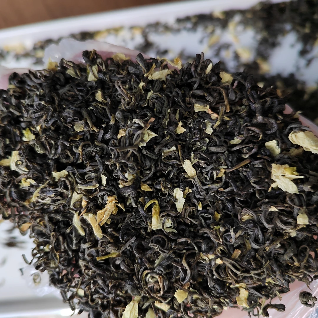 茉莉茶飘雪香高味浓